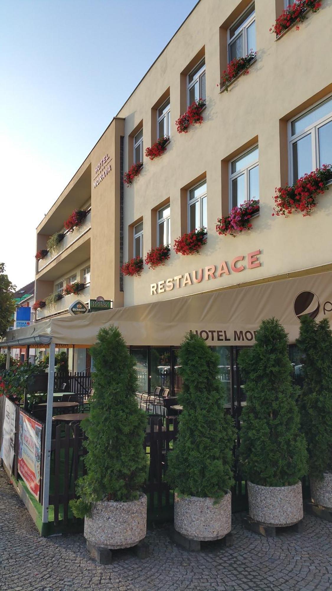 Hotel Morava Jevíčko Екстериор снимка