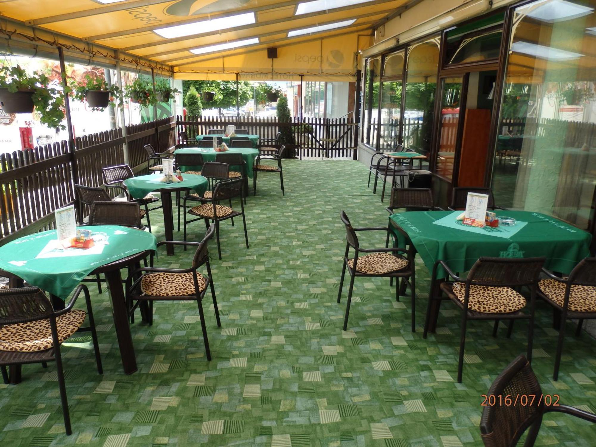 Hotel Morava Jevíčko Екстериор снимка