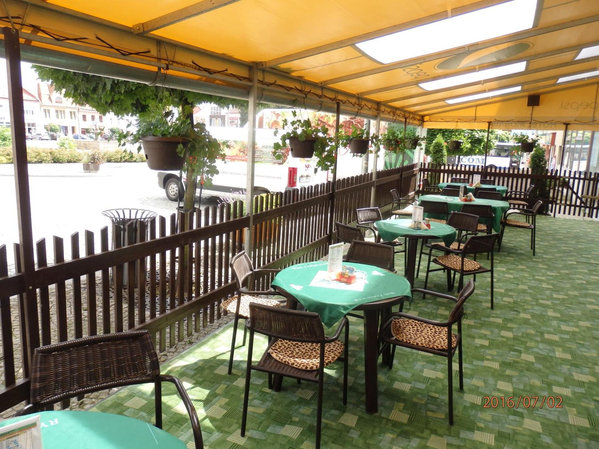 Hotel Morava Jevíčko Екстериор снимка